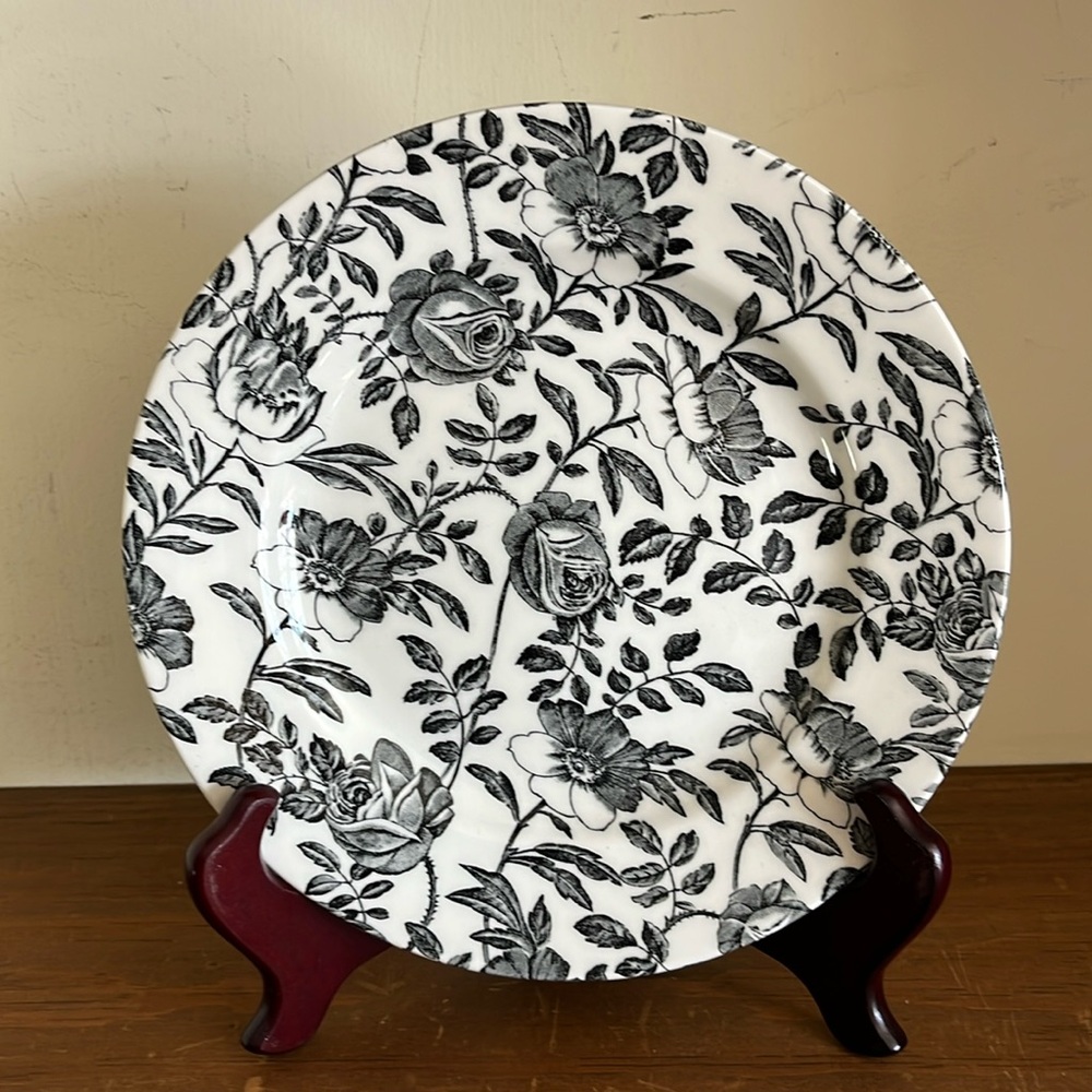 Churchill Black Peony 8” Salad Plate Set of 2
